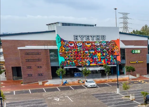 Eyethu-Shopping-Centre Cred EP-Exec